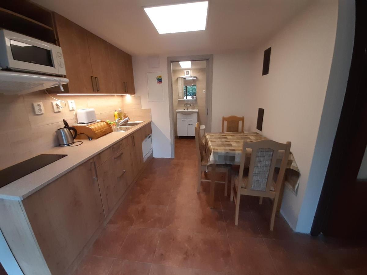 Rabyne Holiday Home Zajicovi מראה חיצוני תמונה
